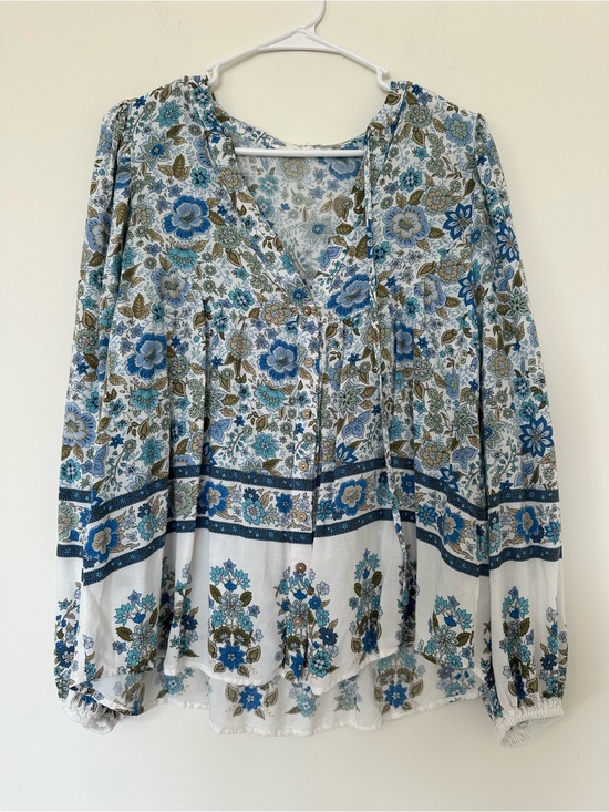 Blu Pepper Tops - Blu Pepper Small Boutique Blue Floral Peasant Blouse